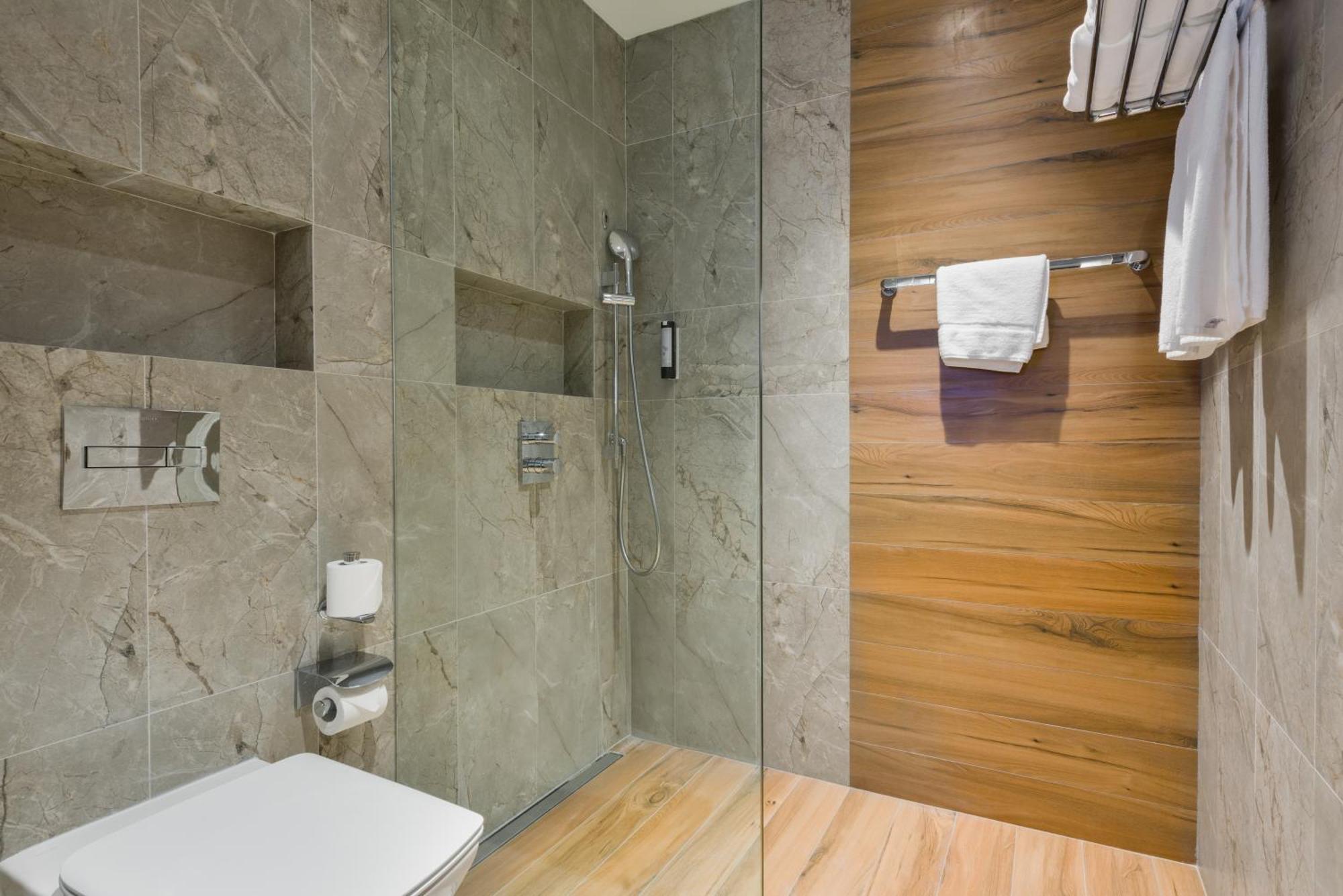 Intercityhotel Bawshar Muscat Exteriör bild